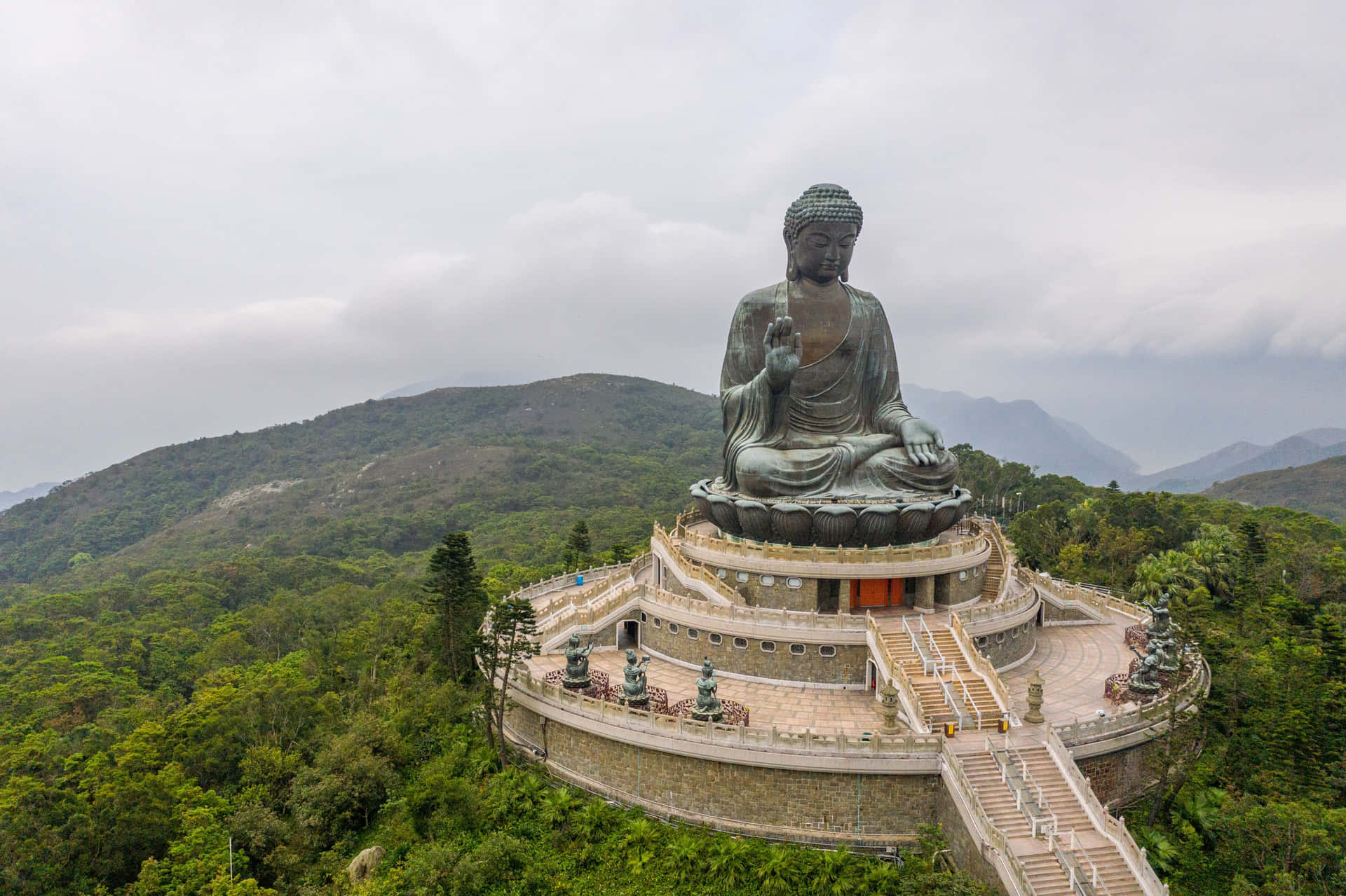 Tian Tan Buddha Background