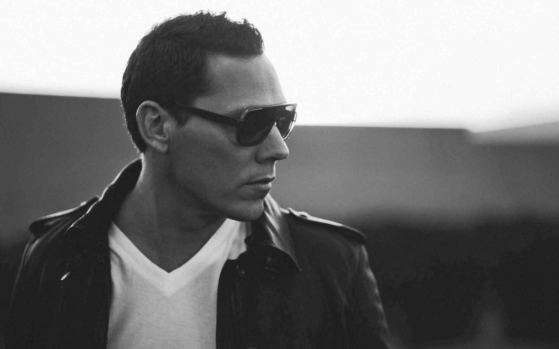 Tiesto In Cool Shades Background