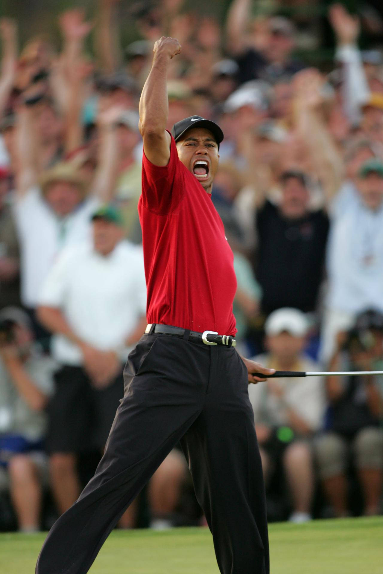Tiger Woods Masters Sweaty Background