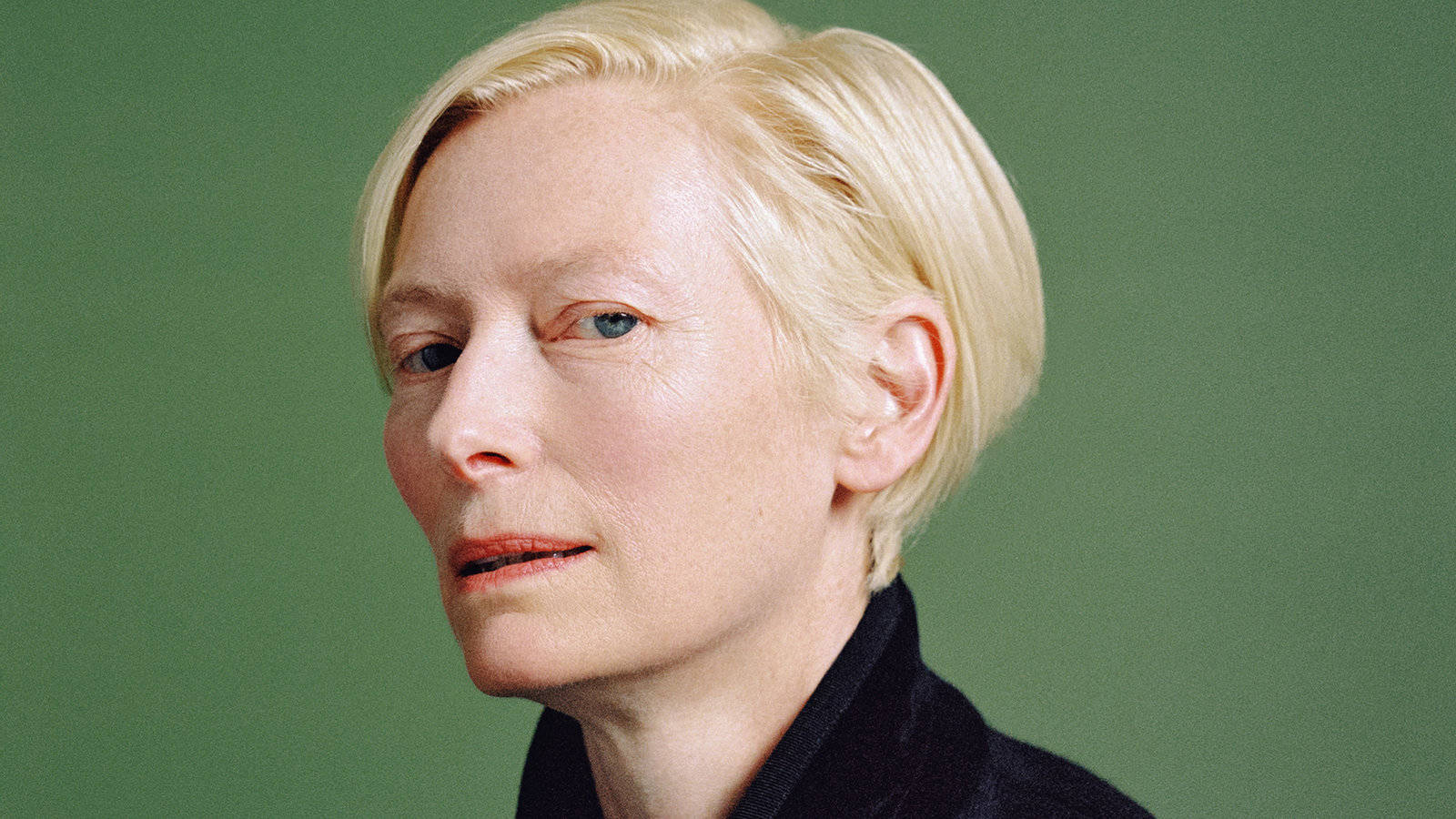 Tilda Swinton British Actress Short Hair Background