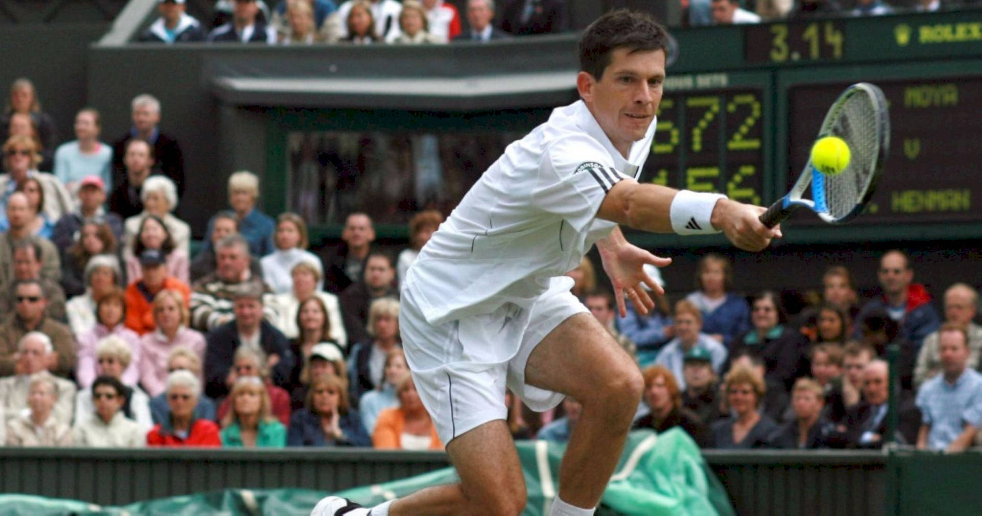 Tim Henman Playing Tennis Background