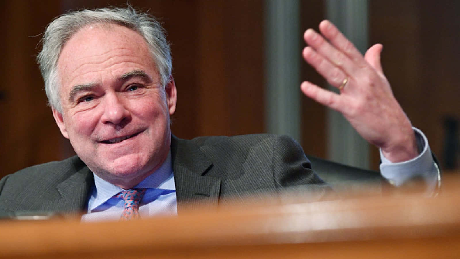 Tim Kaine Swearing An Oath Background