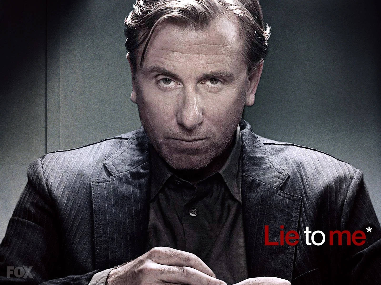 Tim Roth As Cal Lightman In The Hit Drama Lie To Me Background