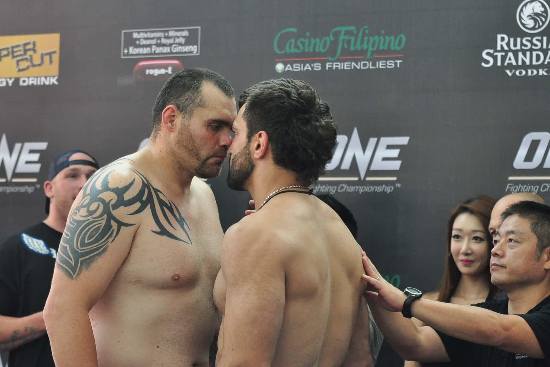 Tim Sylvia Andrei Arlovski One Fighting Championship Background