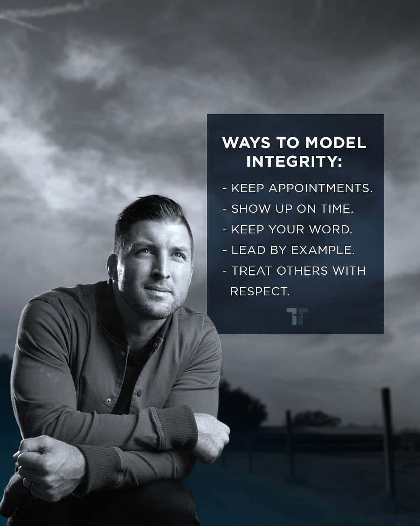 Tim Tebow - Nfl Quarterback And Inspirational Figure Background
