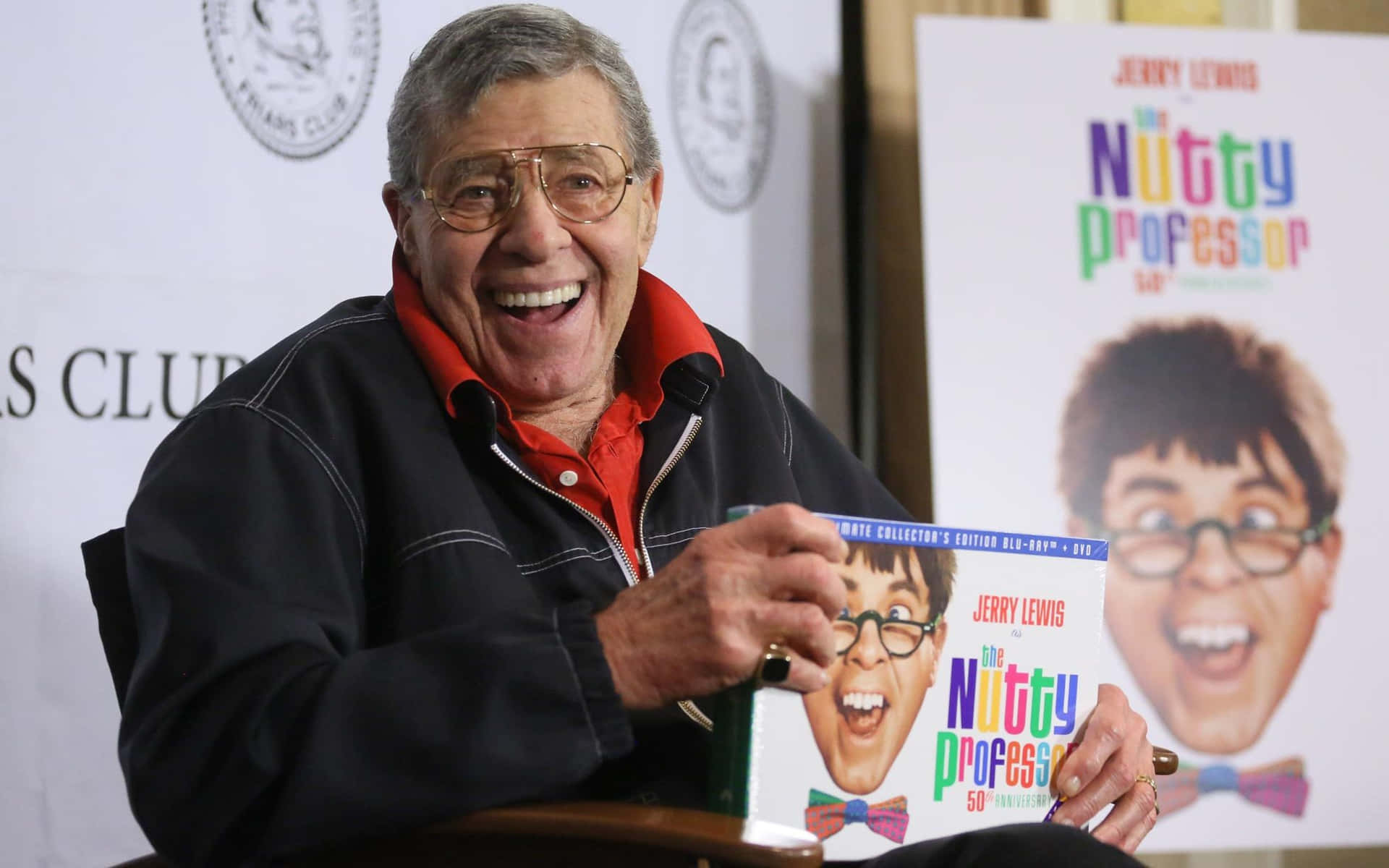 Timeless Elegance - A Classic Portrait Of Jerry Lewis Background
