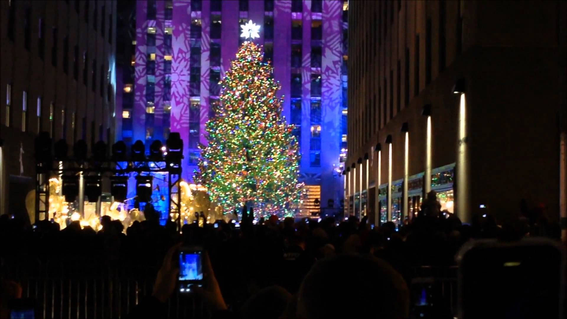 Times Square Christmas Tree Background