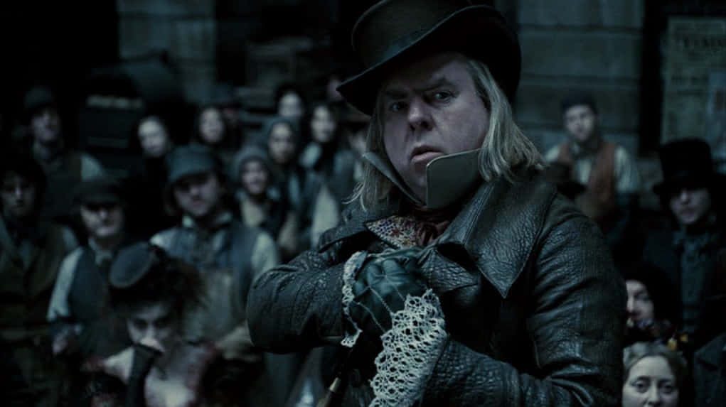 Timothy Spall Poses During A Photoshoot Background