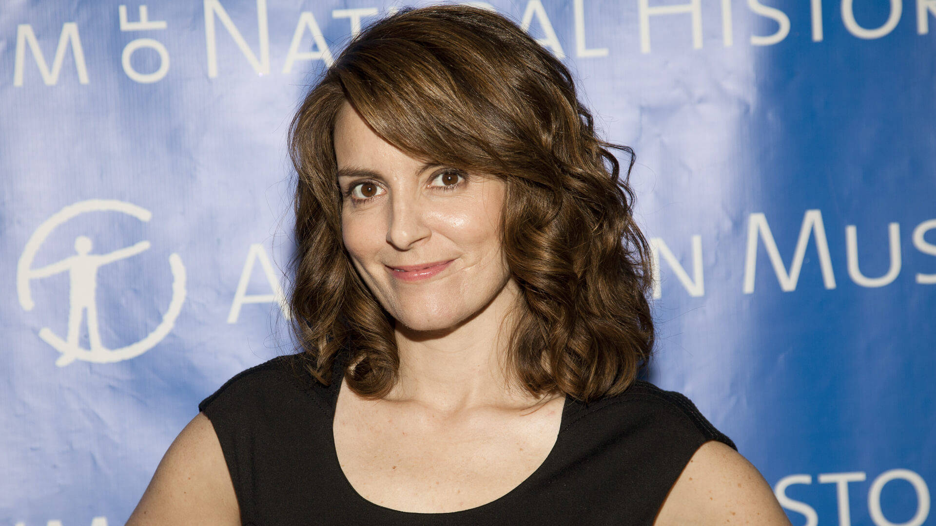 Tina Fey American Museum Of Natural History Background