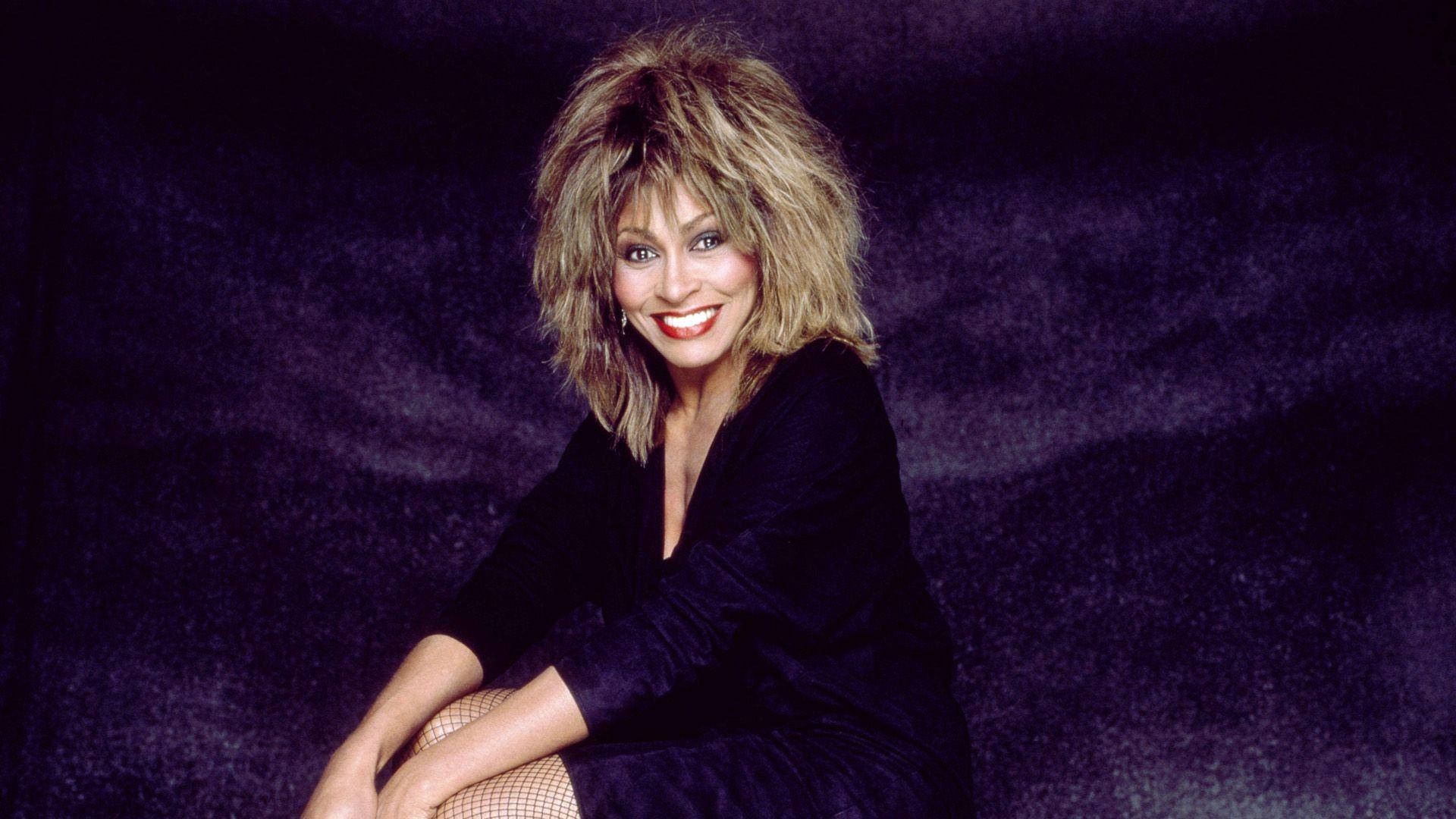 Tina Turner Elegant Magazine Shoot Background