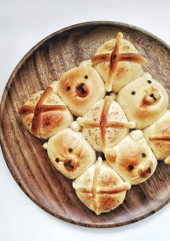 Toasted Bear Bun Pastries