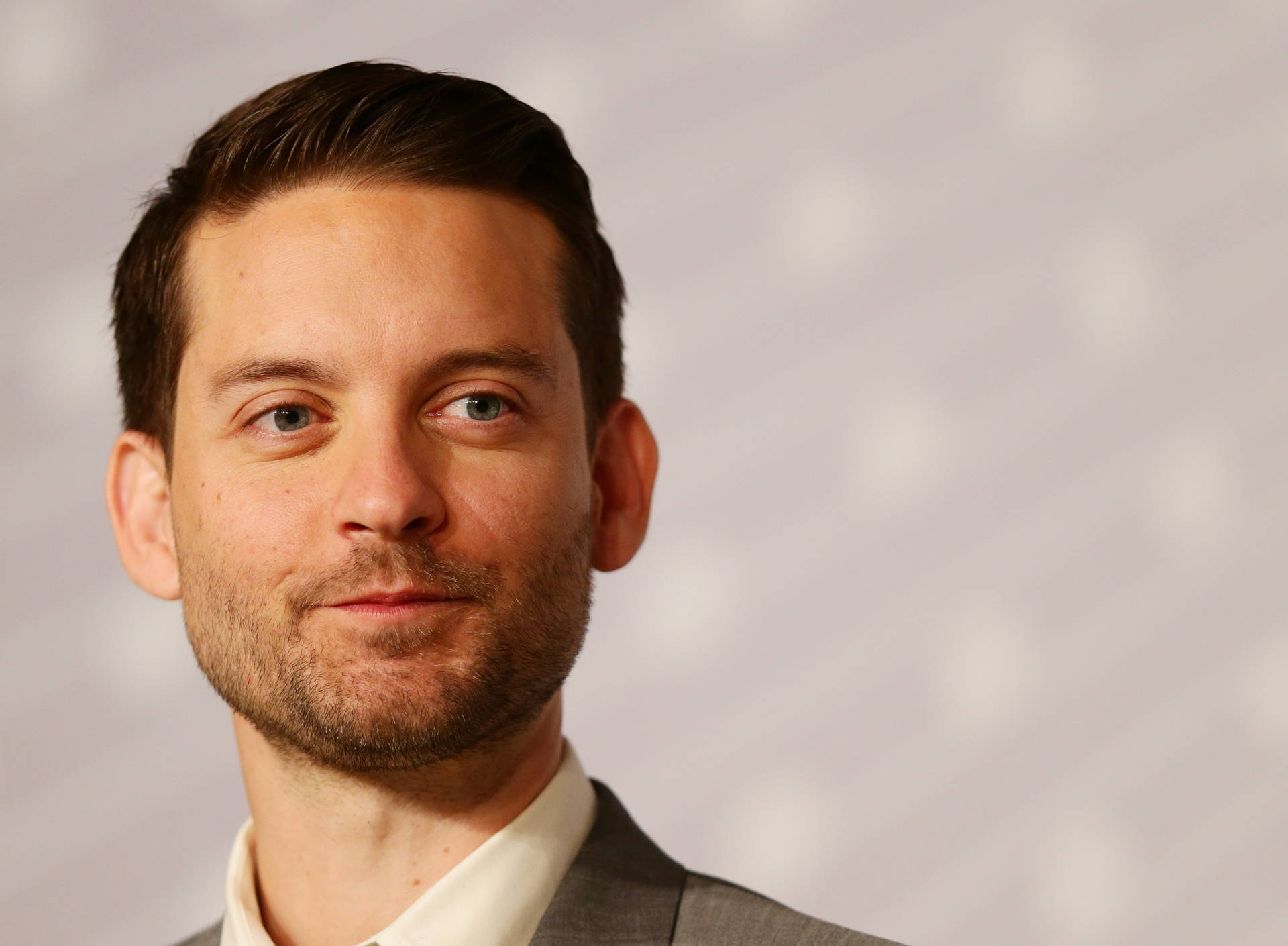 Tobey Maguire American Actor Background