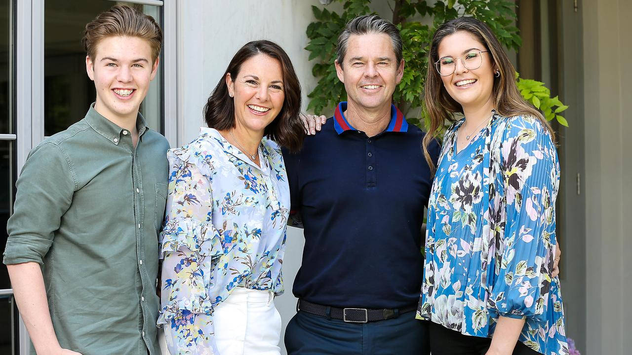 Todd Woodbridge Hugging Family Background