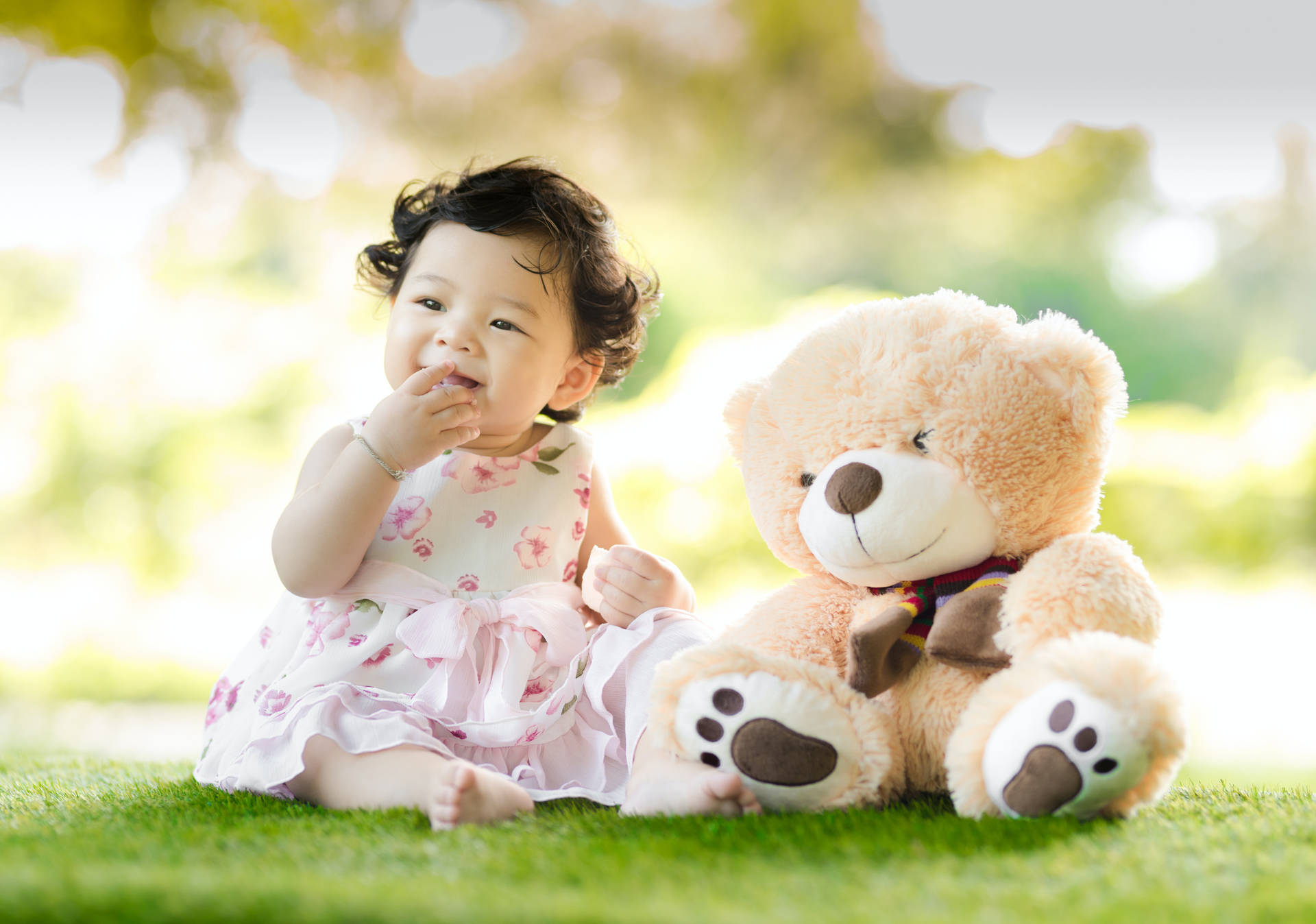 Toddler Cute Girl With Teddy Bear Background