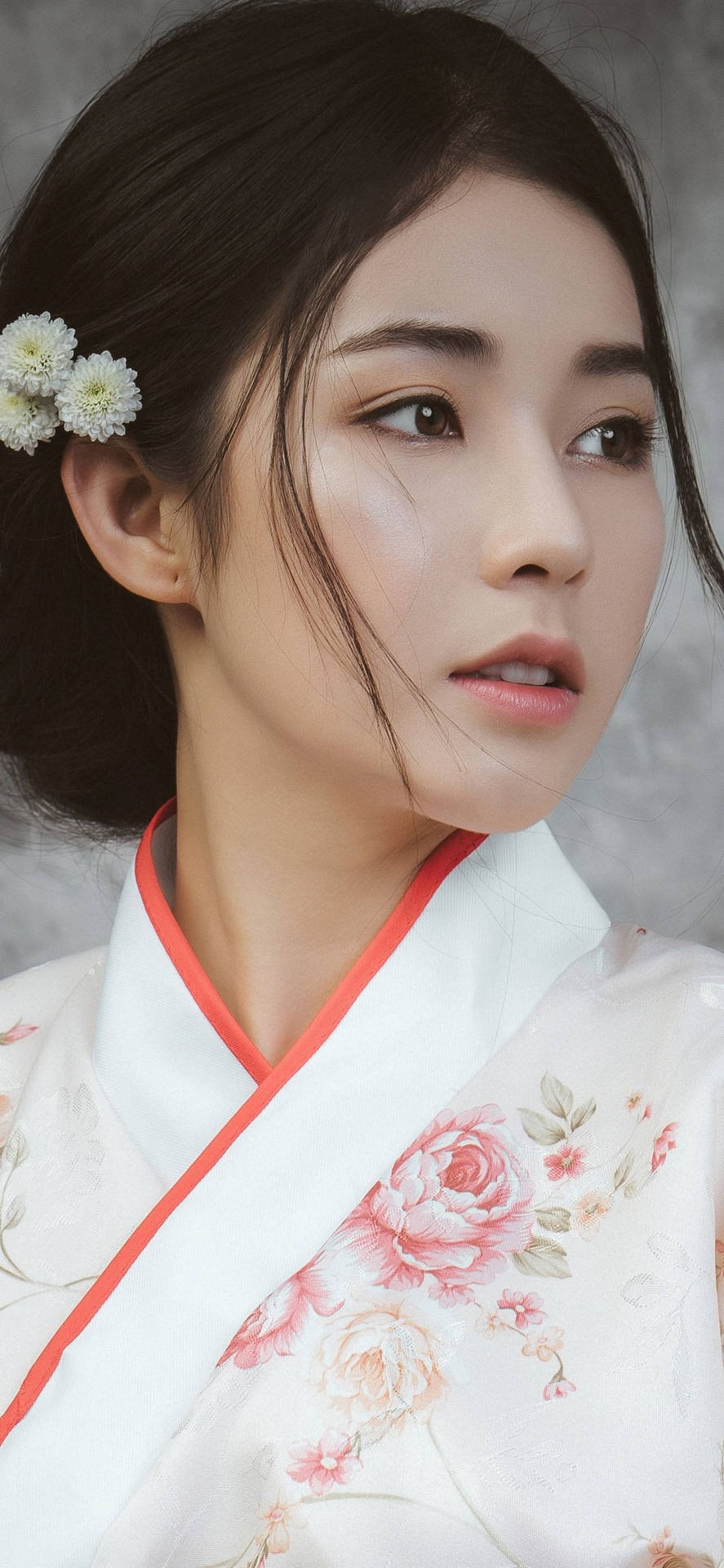 Tokyo Japan Girl In White Kimono Background