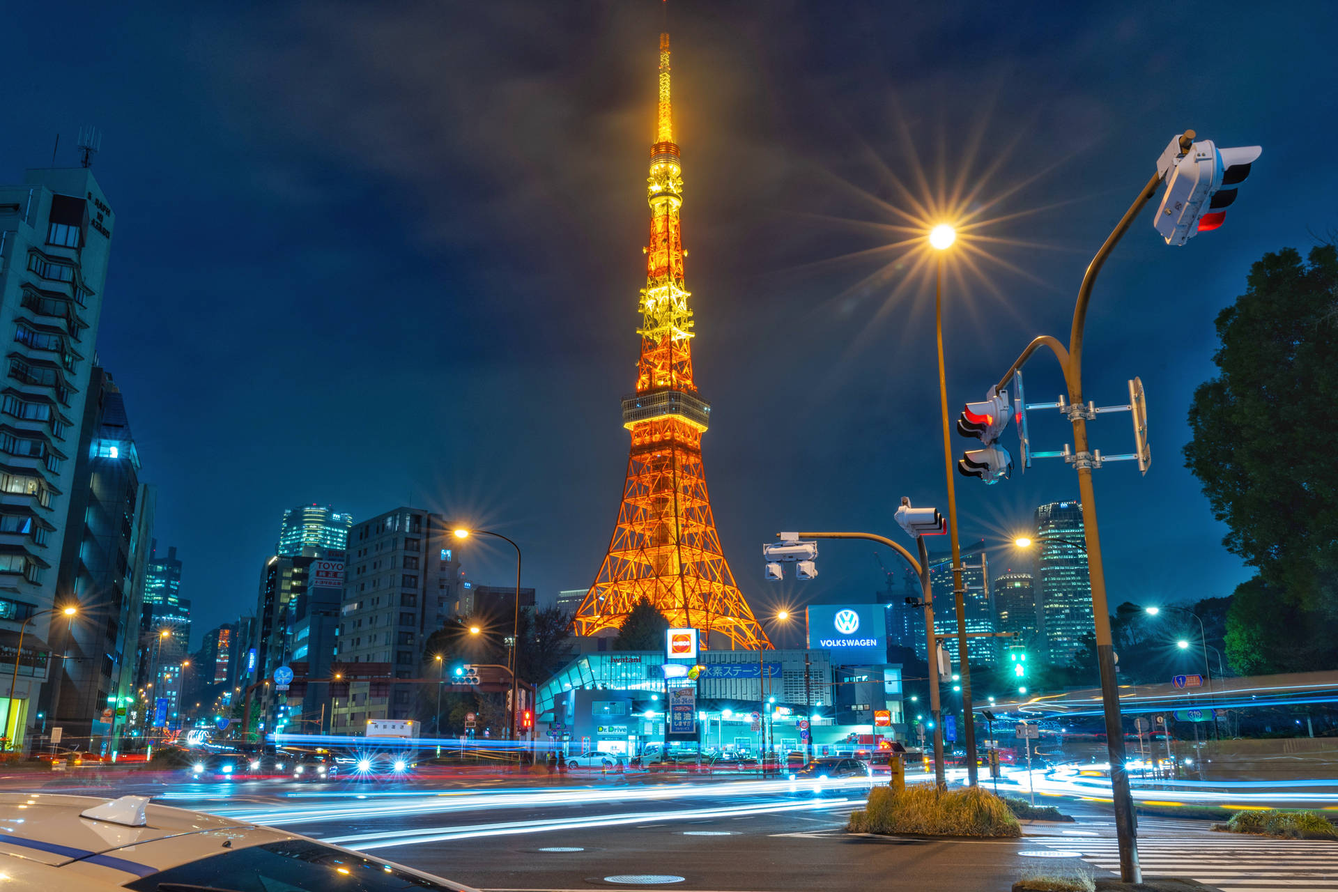 Tokyo Tower Street View Background