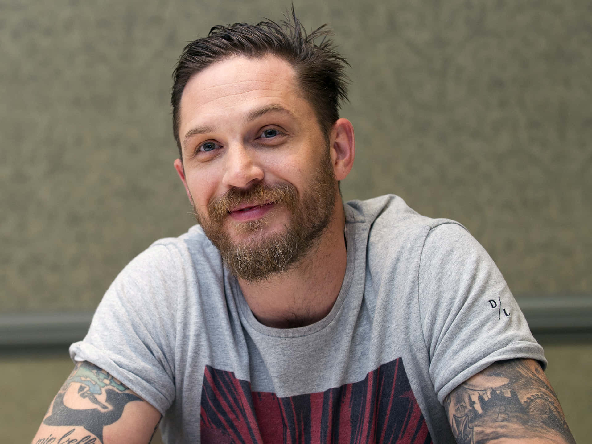 Tom Hardy Smiling