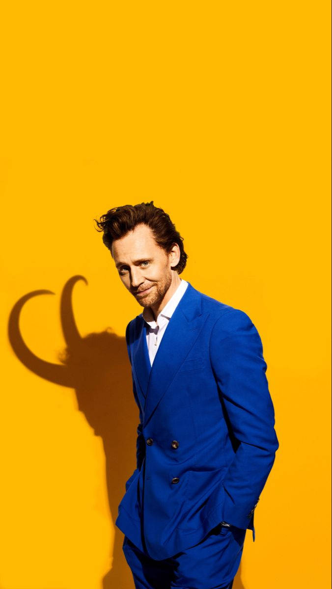 Tom Hiddleston For Empire Magazine Background