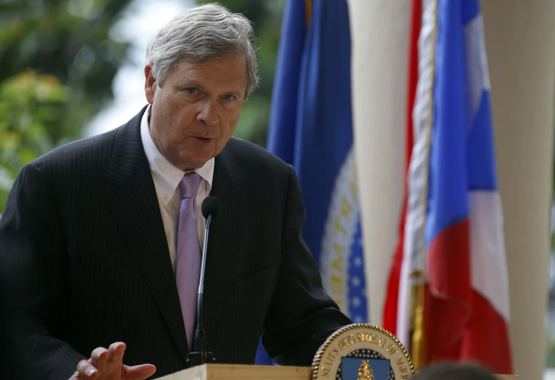 Tom Vilsack Talking Close-up Background
