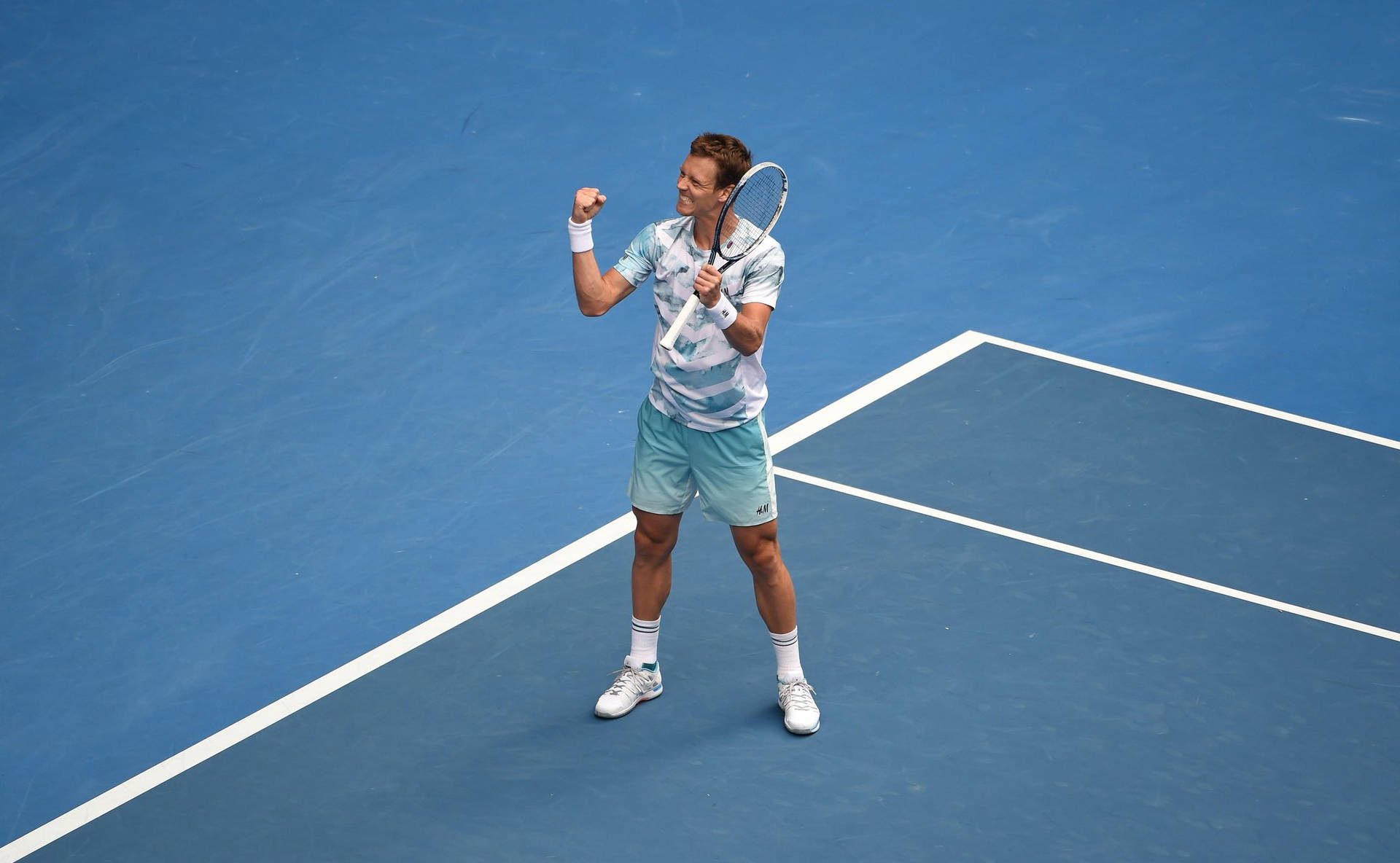 Tomas Berdych Standing Blue Tennis Court Background