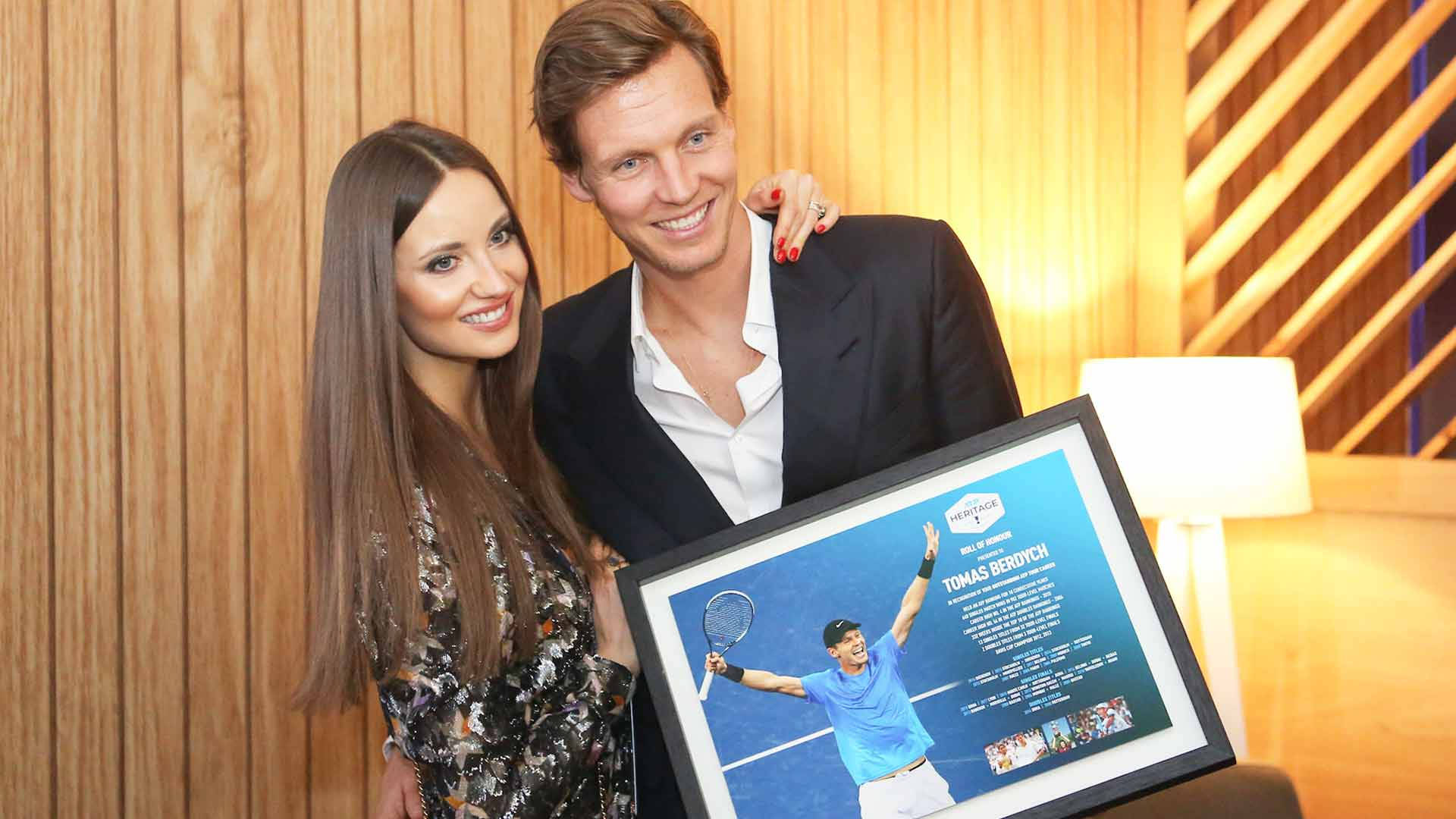 Tomas Berdych With His Wife Background