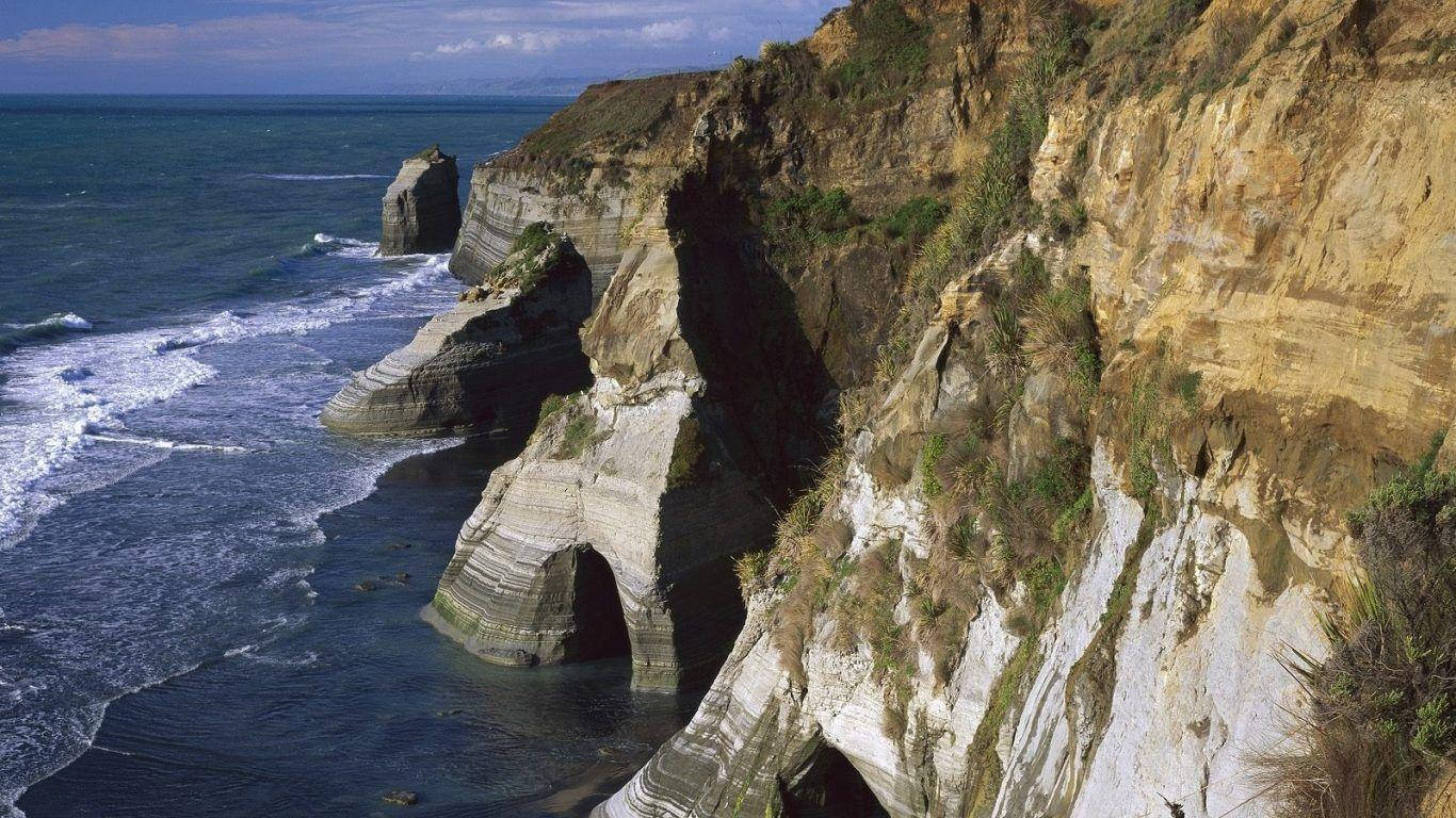 Tonga Cliff Cave Background