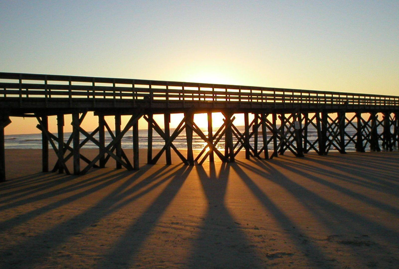 Tonga Sand Pier Background