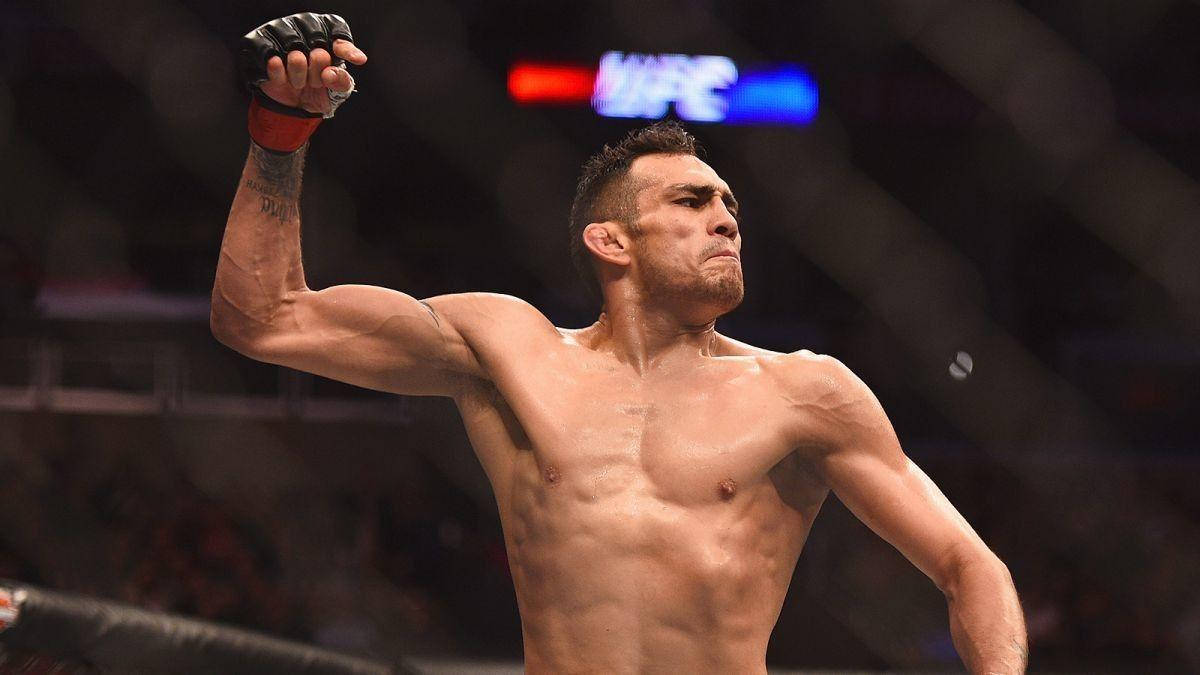 Tony Ferguson Muscle Flex