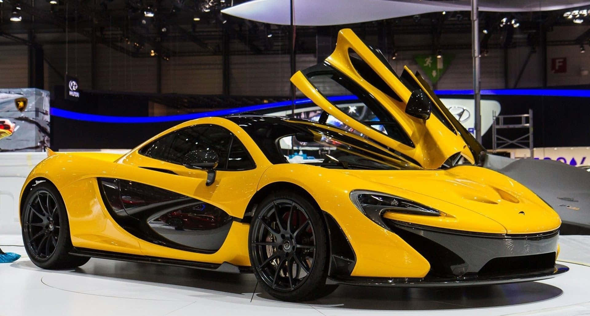 Top 10 Car Mclaren P1 Yellow Model Background