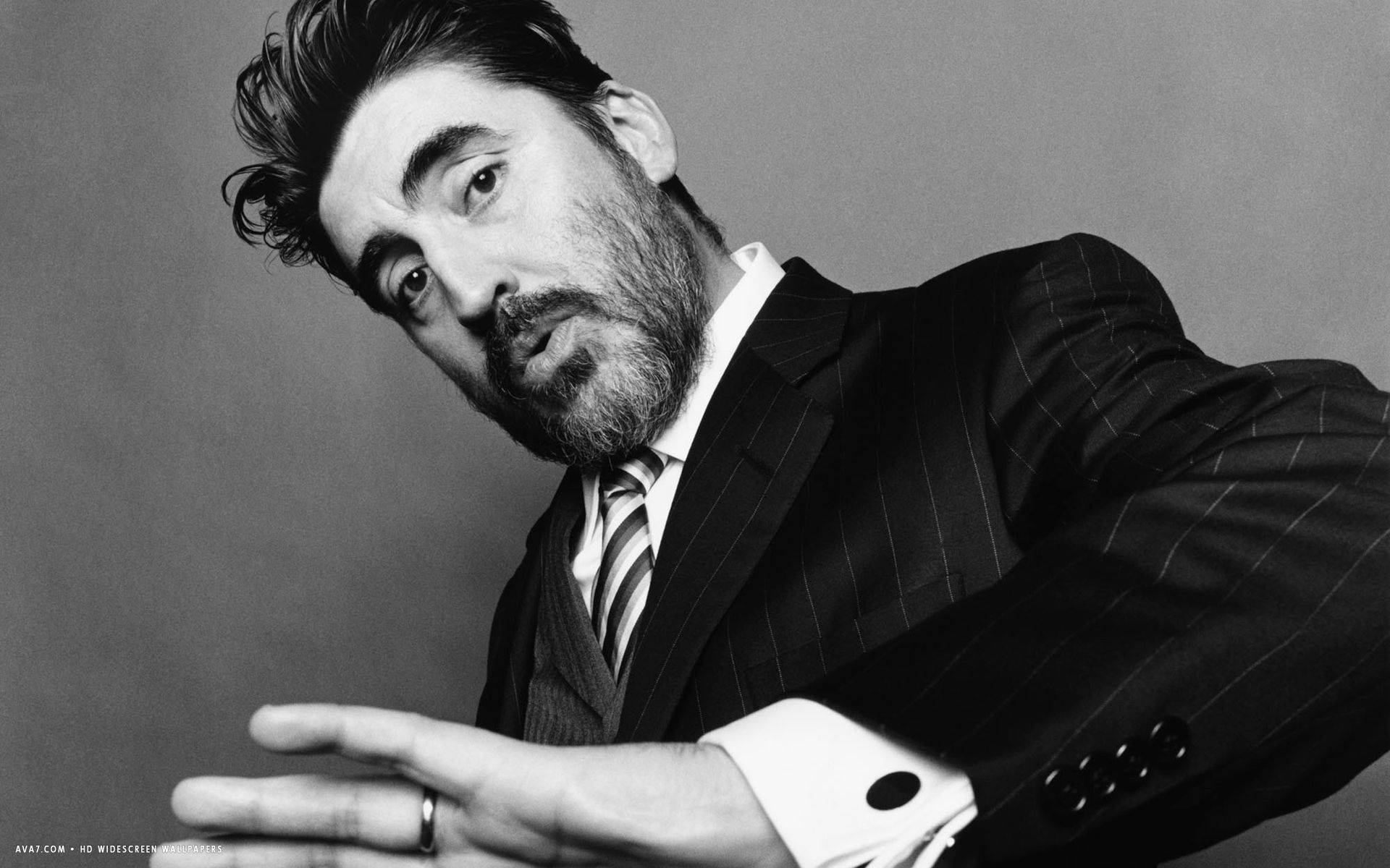 Top Artist Alfred Molina