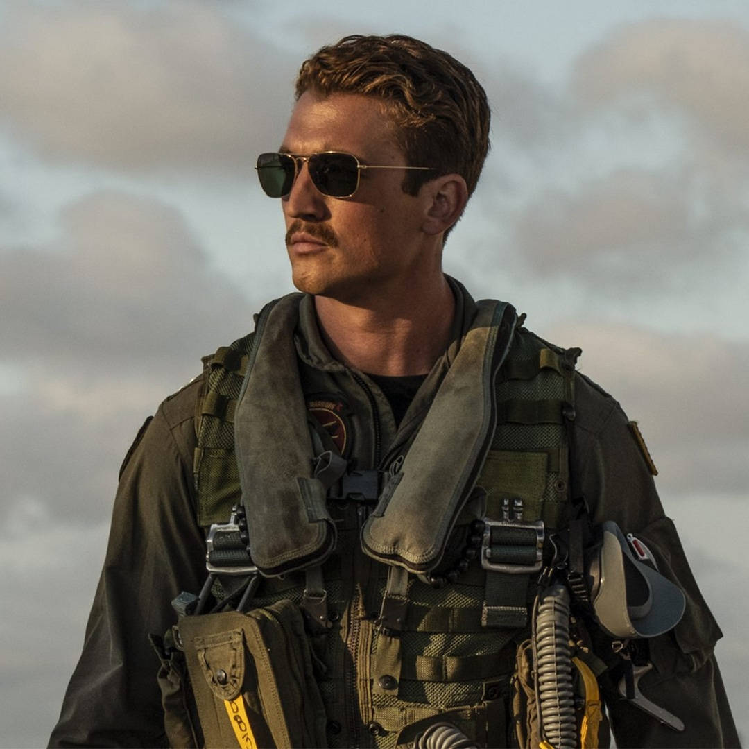 Top Gun: Maverick Miles Teller Background