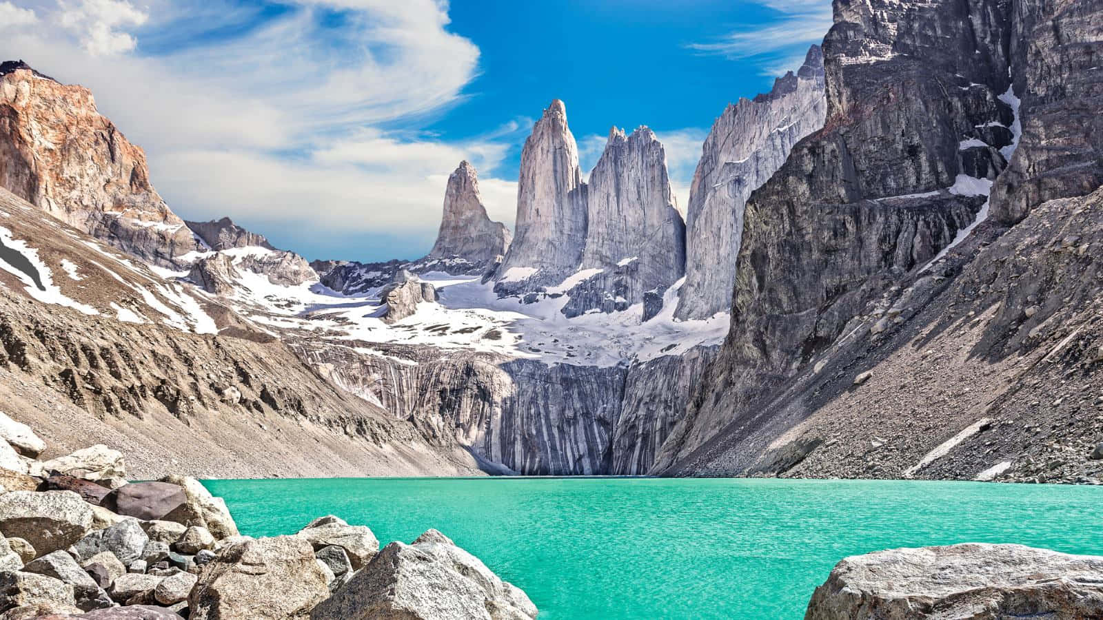 Torres Del Paine National Park Peaksand Lake Background