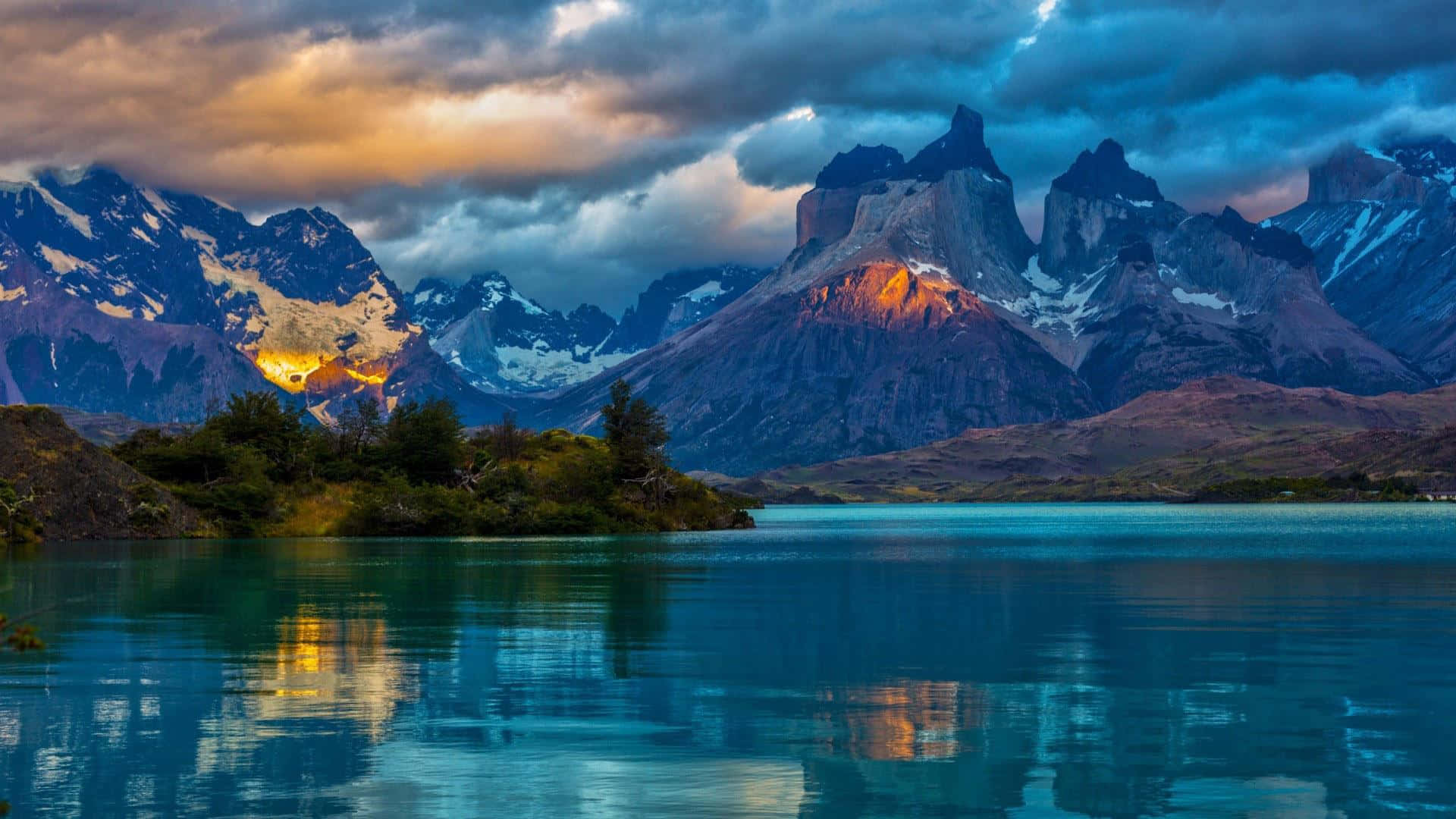 Torres Del Paine National Park Winter Season Background