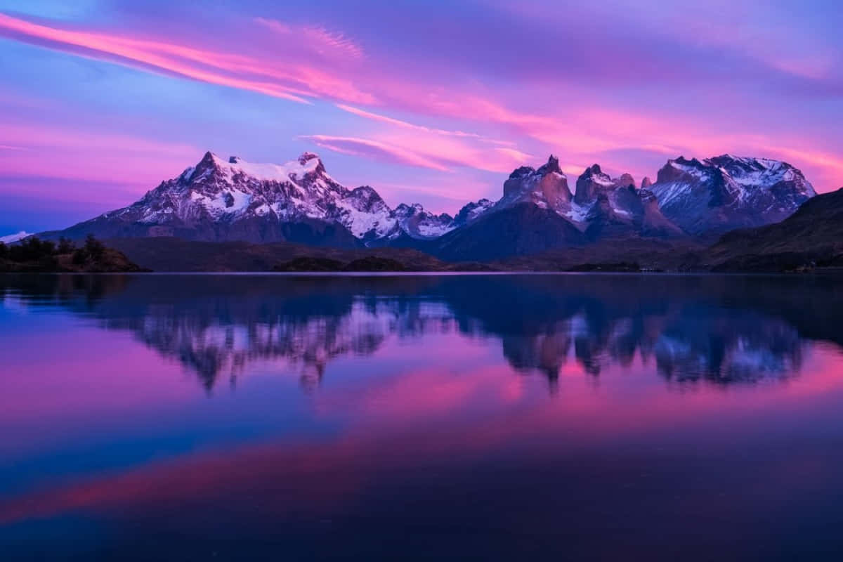 Torres Del Paine Sunset Reflection Background