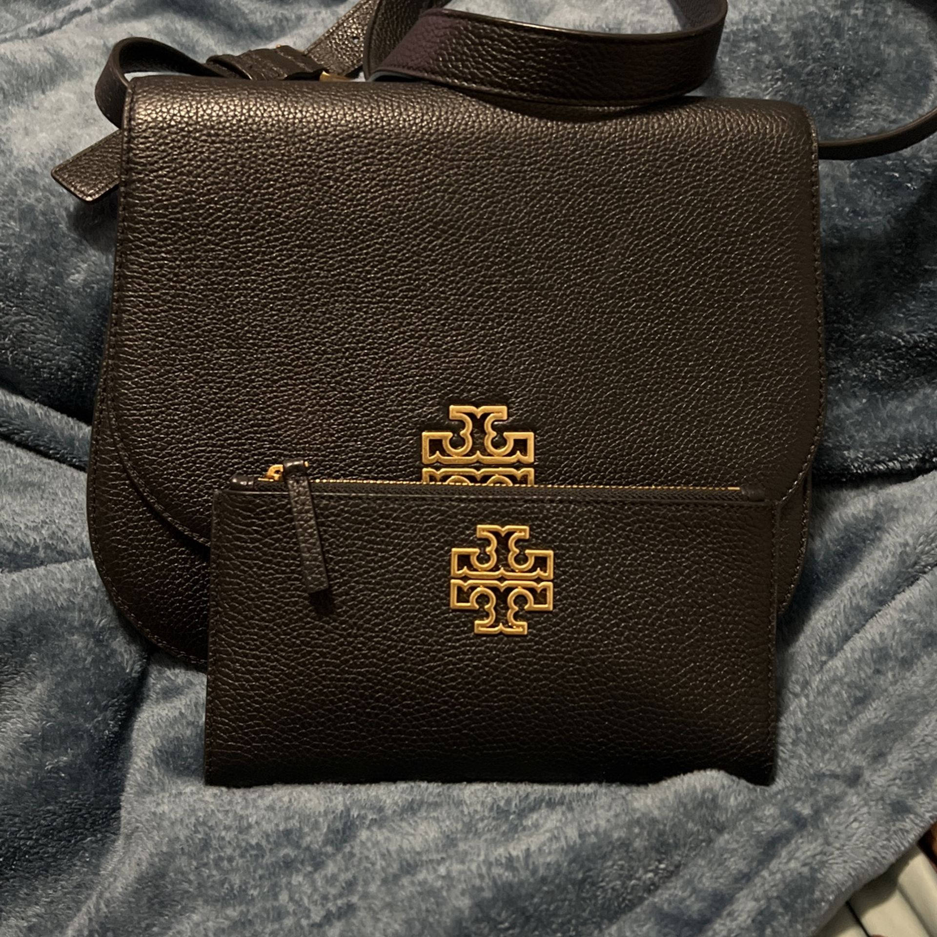 Tory Burch Bag And Clutch Background
