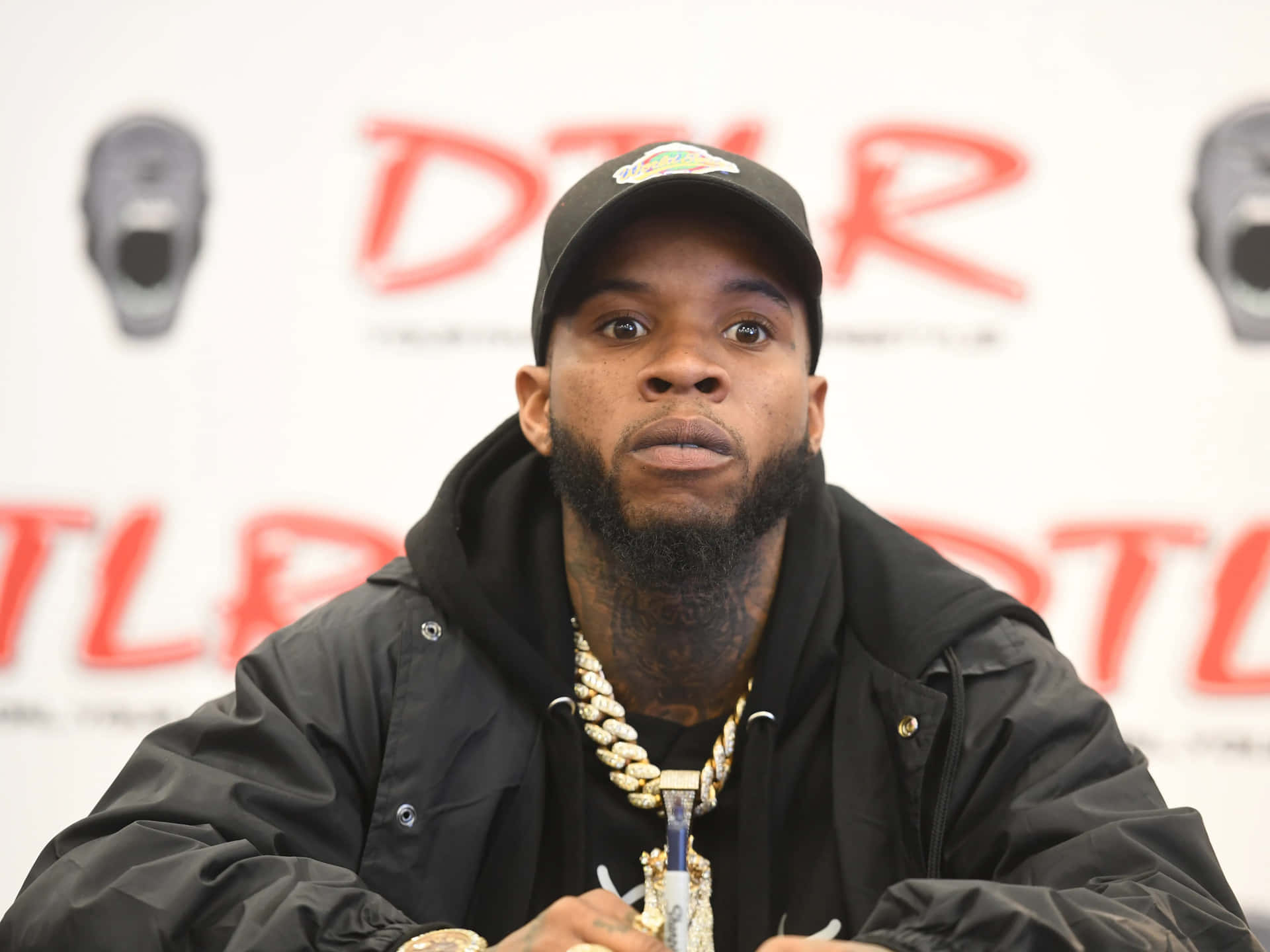 Tory Lanez Press Conference Background