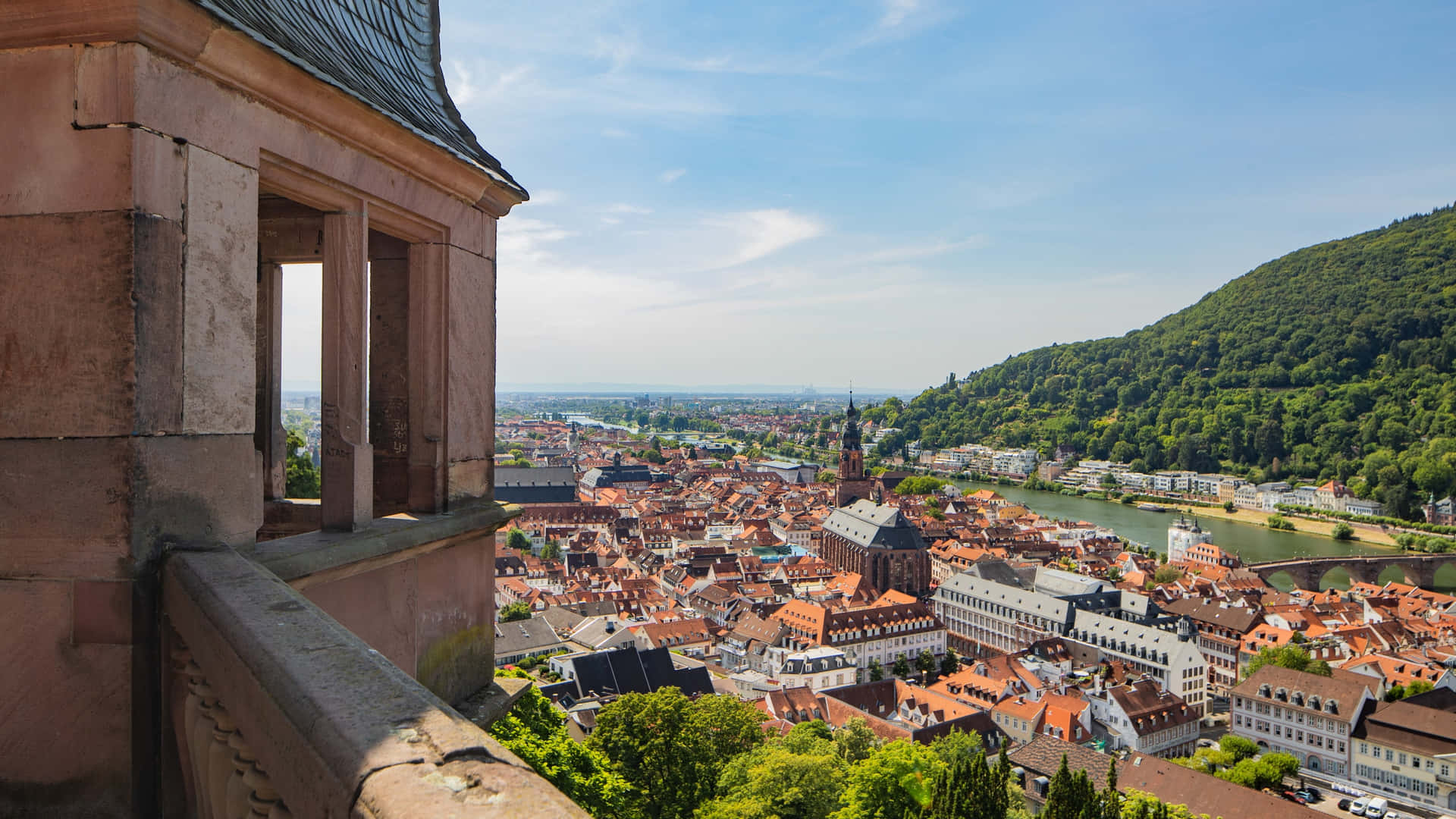 Tower At Heidelberg Castle Background