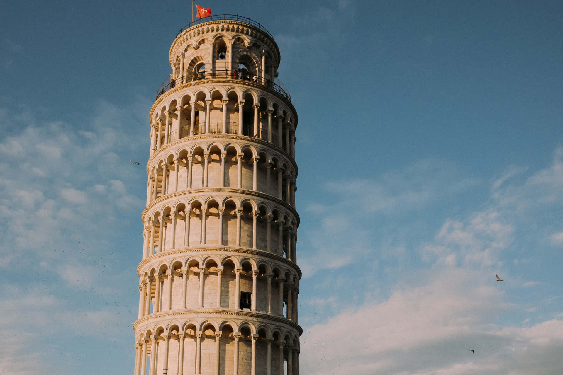Tower Of Pisa During Summer Background