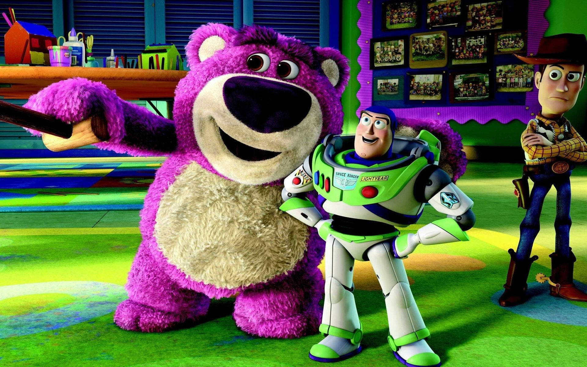 Toy Story Lotso And Buzz Background