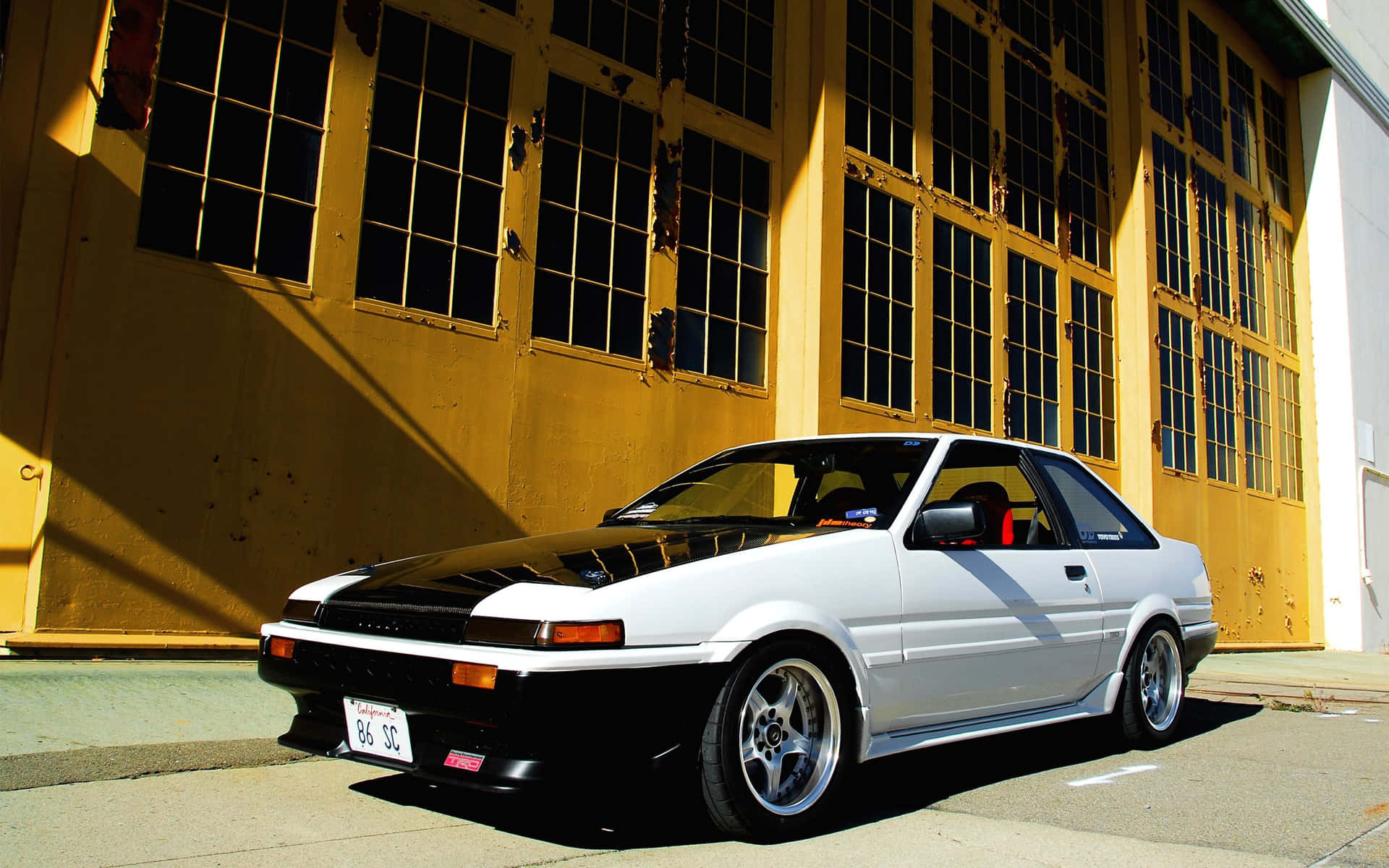 Toyota Ae86 Drifting Around A Tight Corner