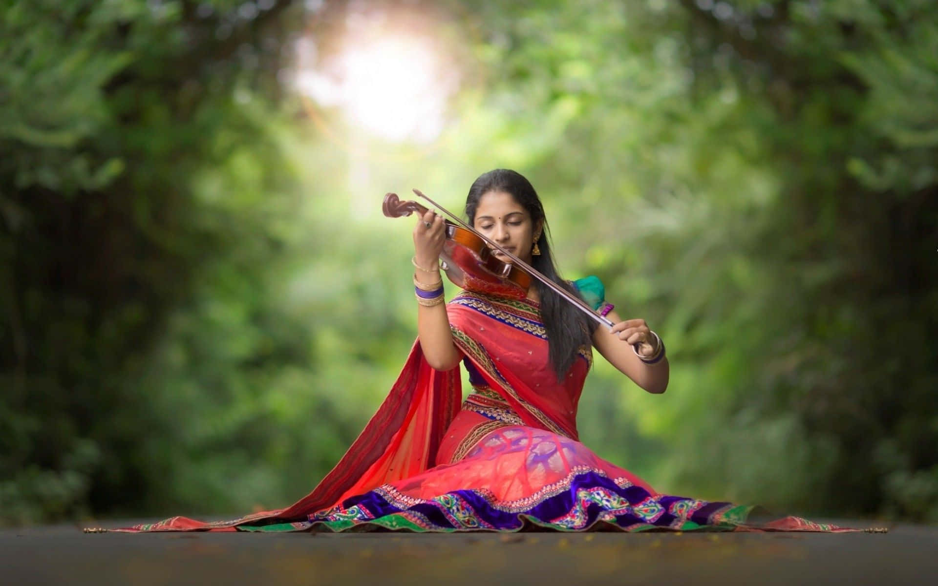 Traditional Violinistin Nature Background