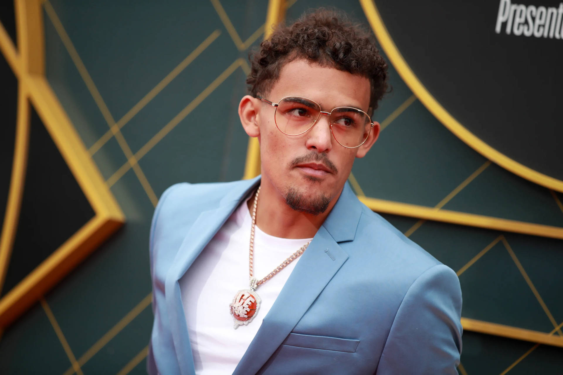 Trae Young Nba Awards Background