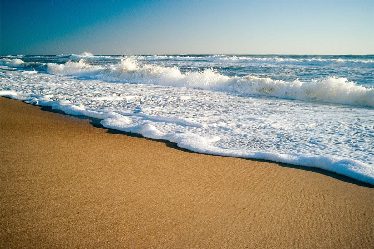 Tranquil Sunset At Virginia Beach Background