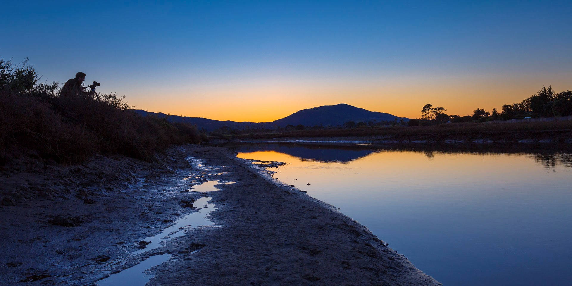 Tranquil View Of Carpinteria Salt Marsh - Ucsb Background