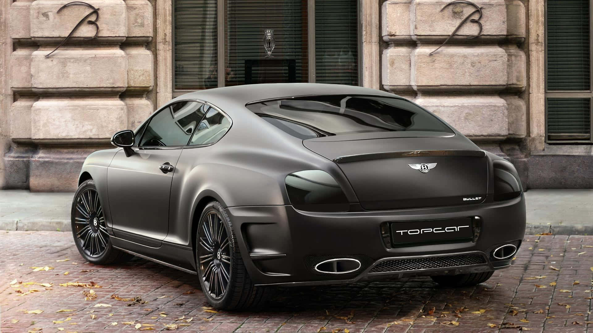 Travel In Luxury And Style With The Bentley Sport Background