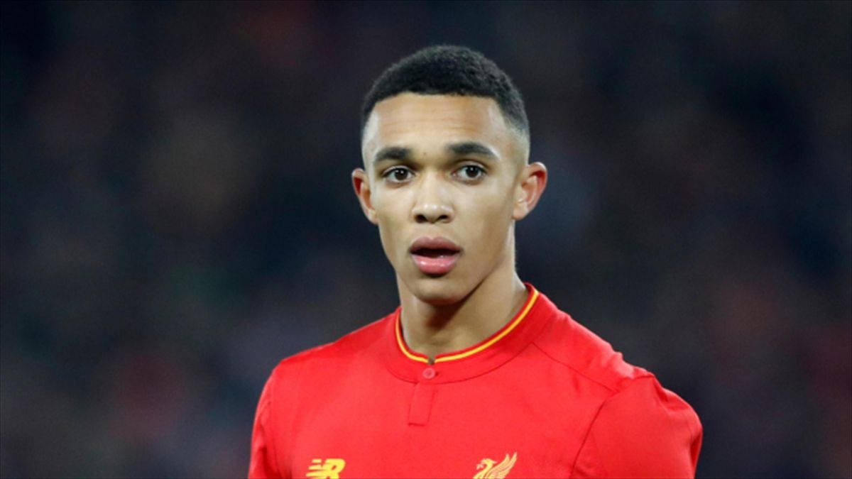 Trent Alexander-arnold Looking At Something