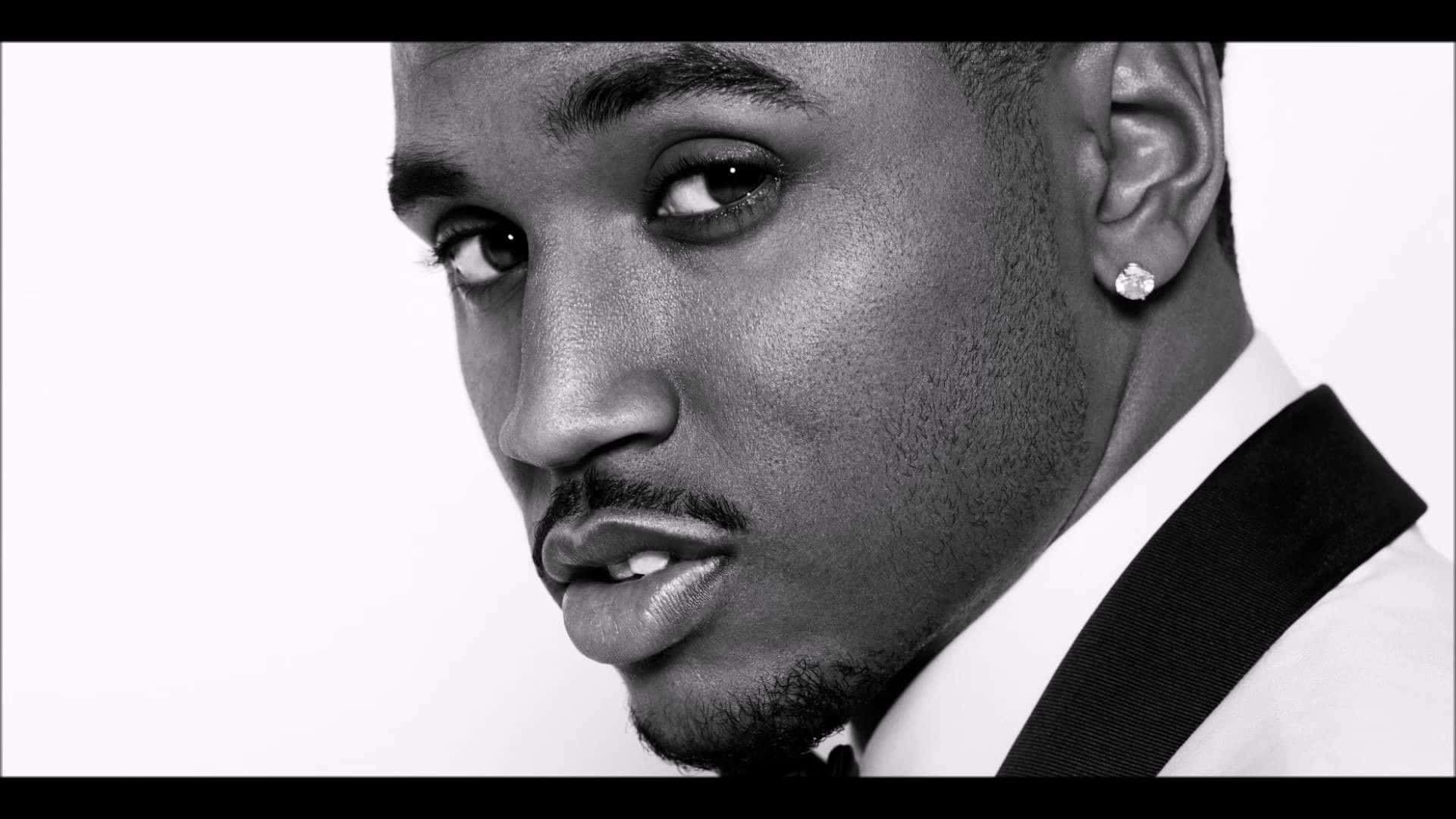 Trey Songz In B&w Background