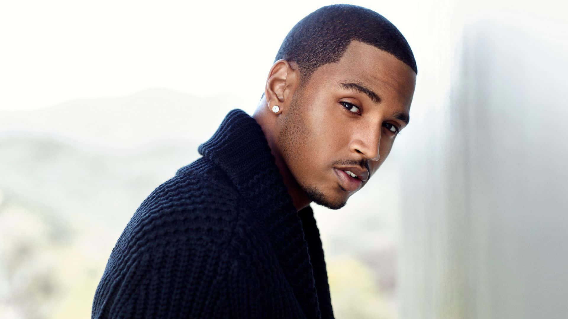 Trey Songz Posing Background