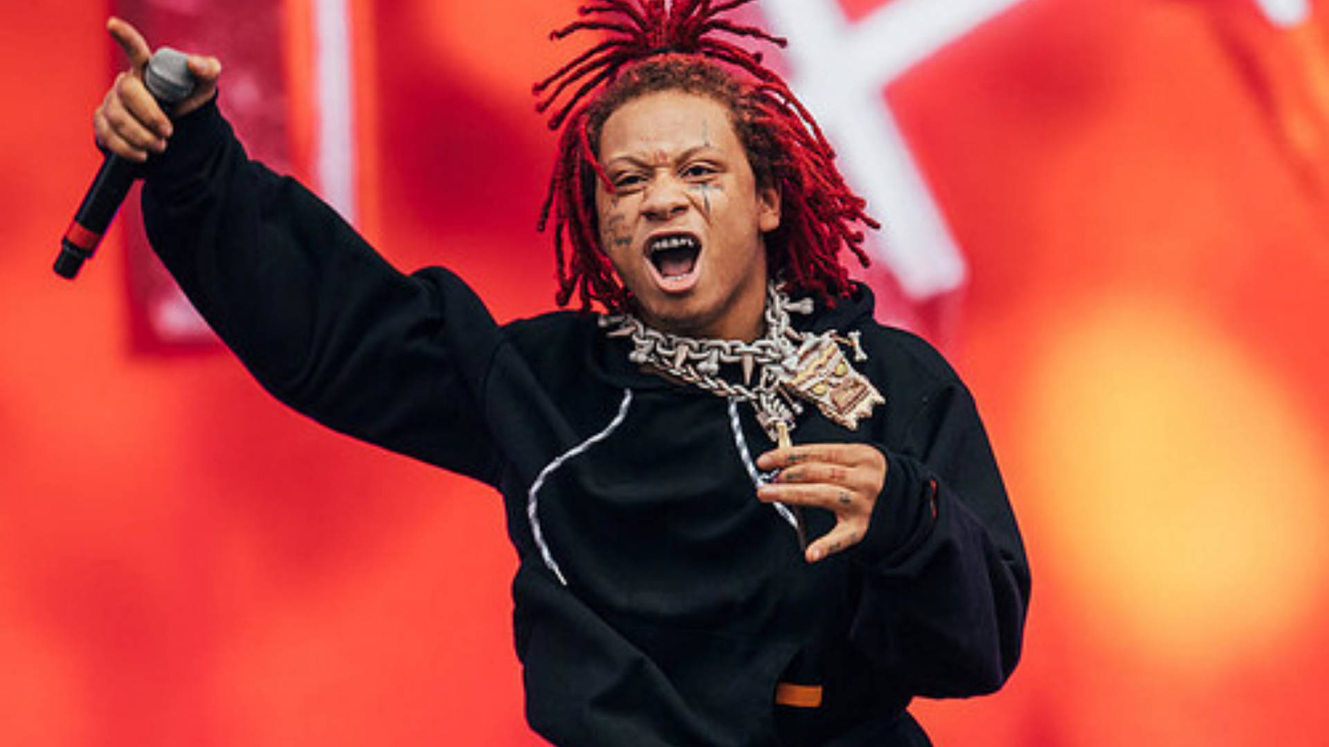 Trippie Redd Black Hoodie Background