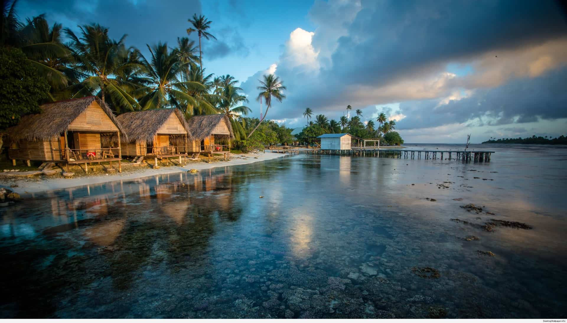 Tropical Beach Huts Uhd Background